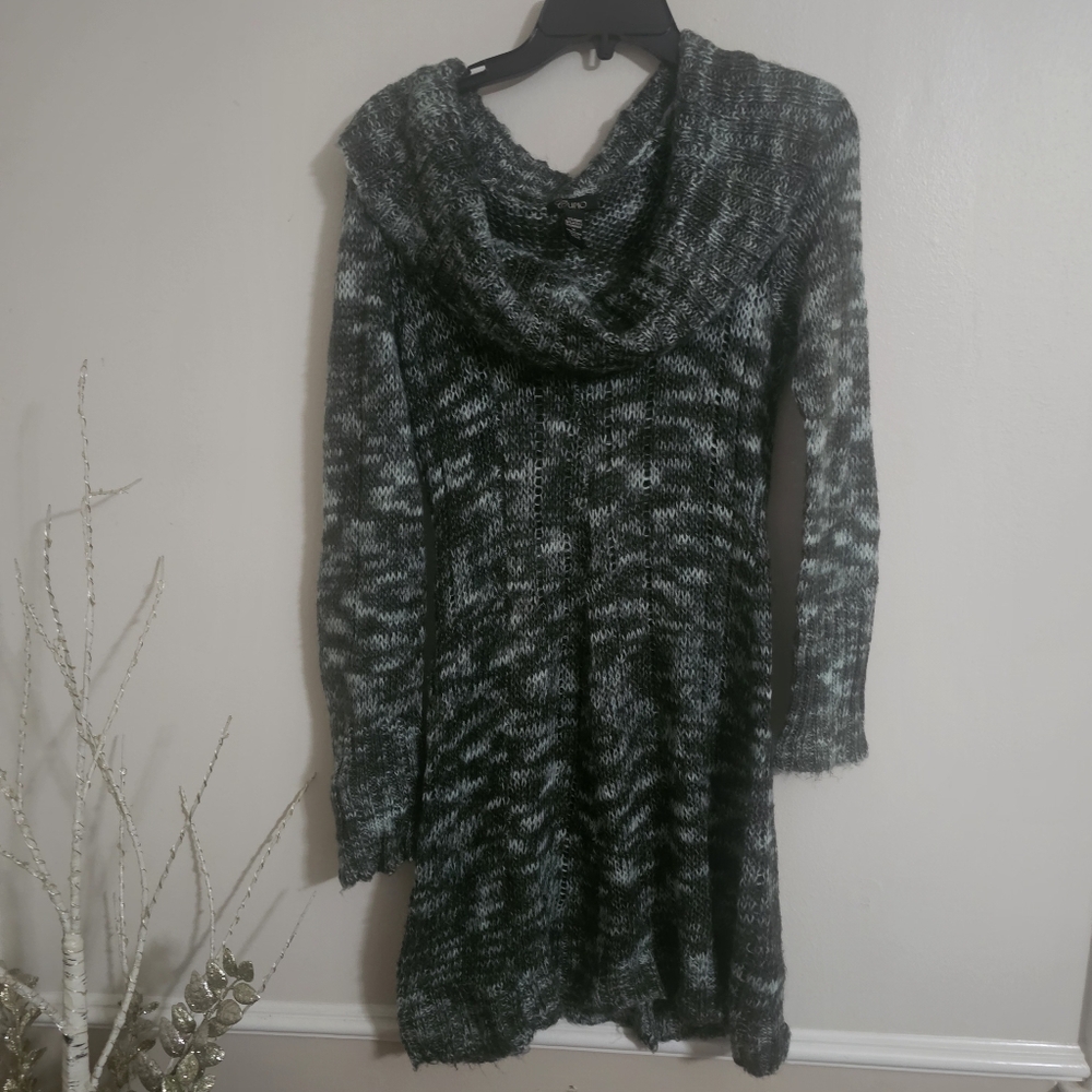 Used Cupio Sweater